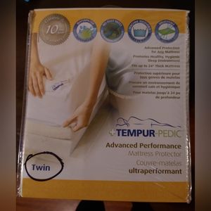 Tempur-Pedic Twin Mattress Protector